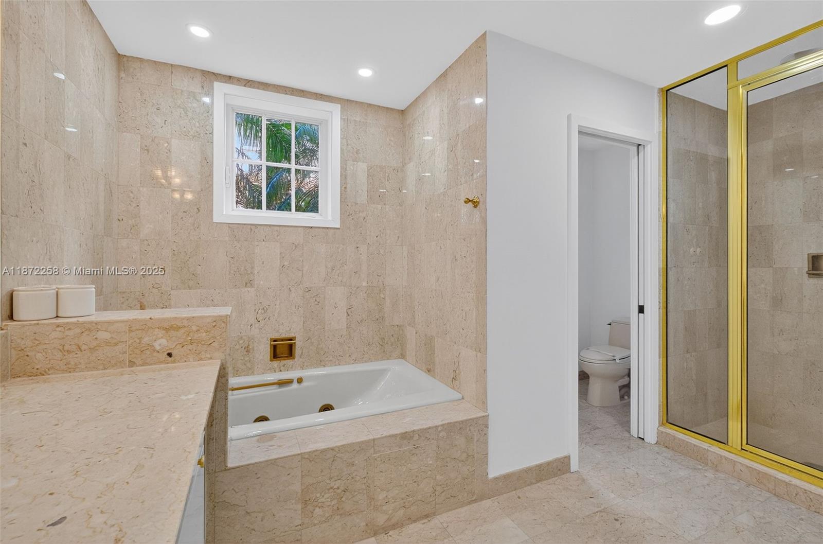 image Fisher Island24