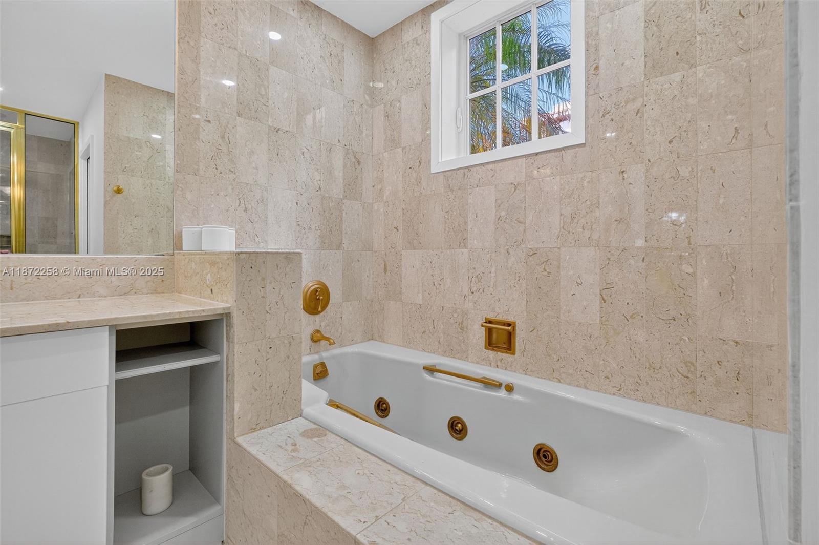 image Fisher Island27