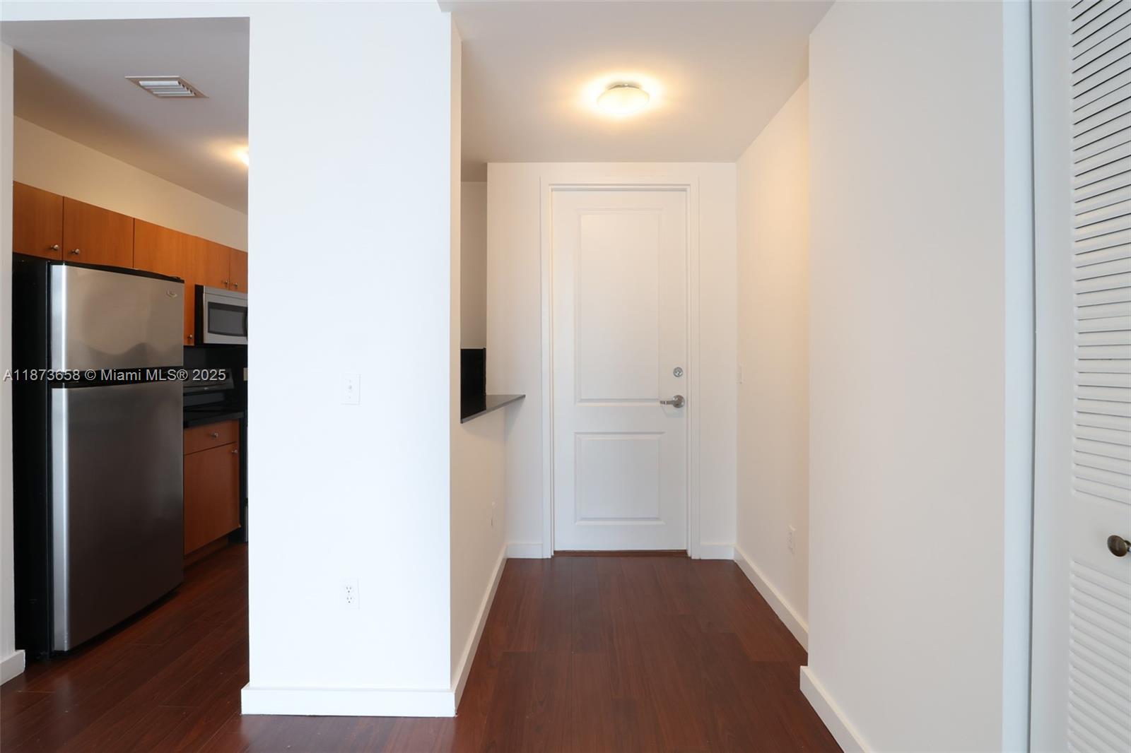 image Edgewater Lofts9
