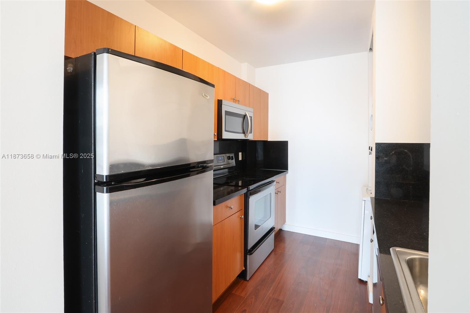 image Edgewater Lofts10