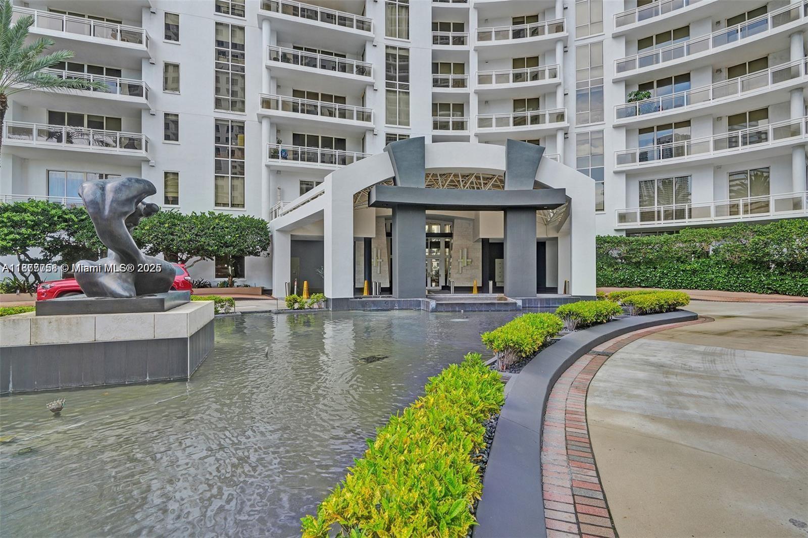901 Brickell Key Blvd #906