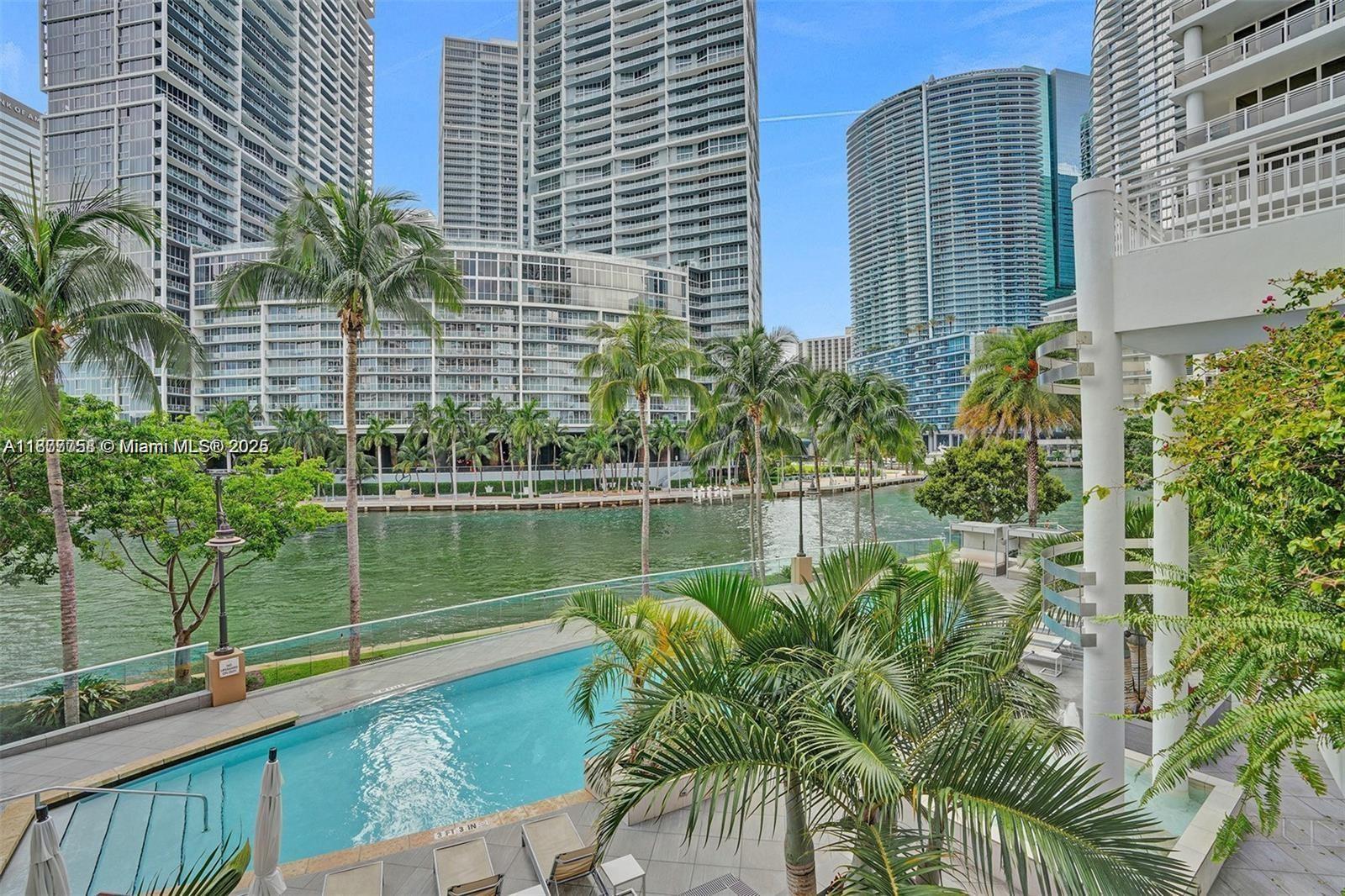 image Carbonell Condo9
