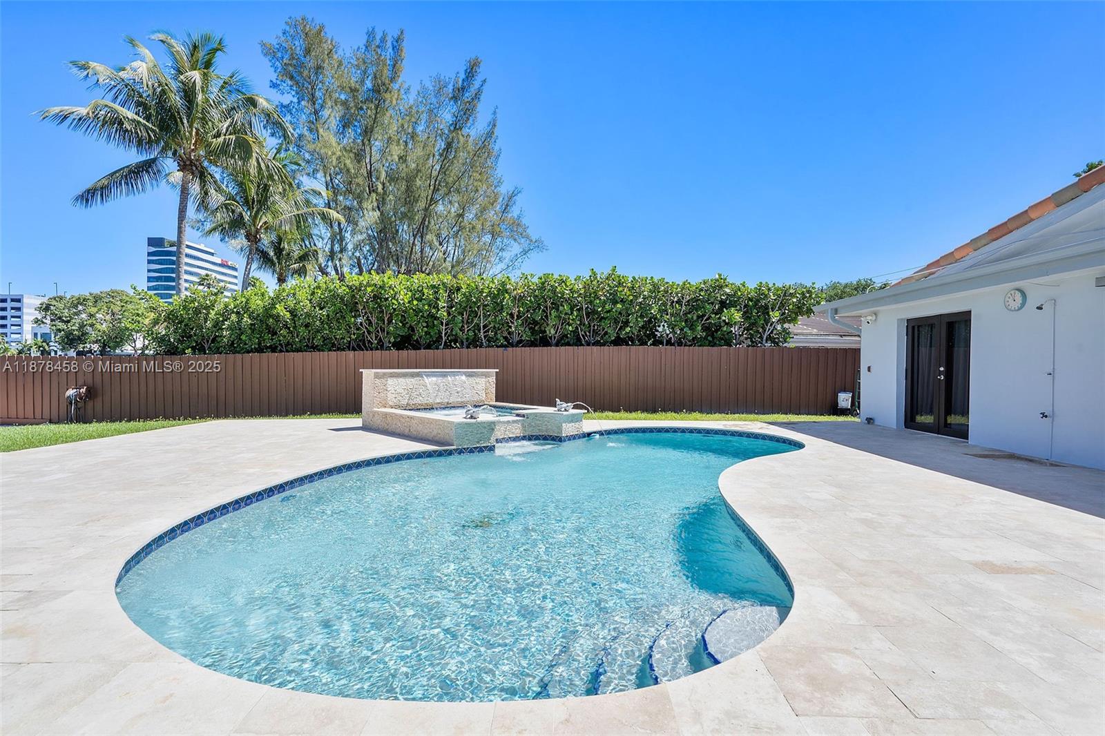 2531 NE 195th St Aventura, FL 33180