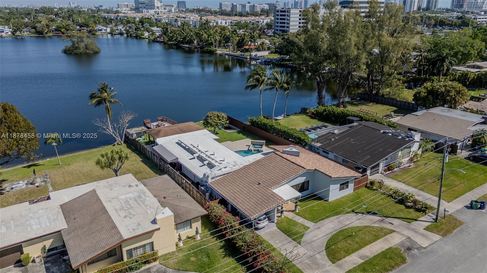 2531 NE 195th St Aventura, FL 33180