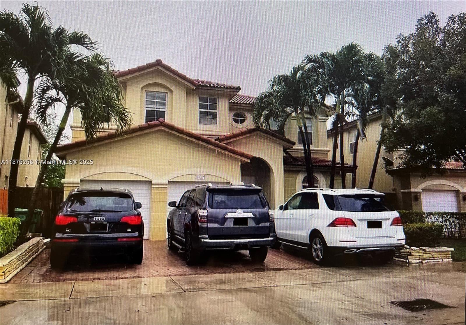 8437 NW 110th Ave