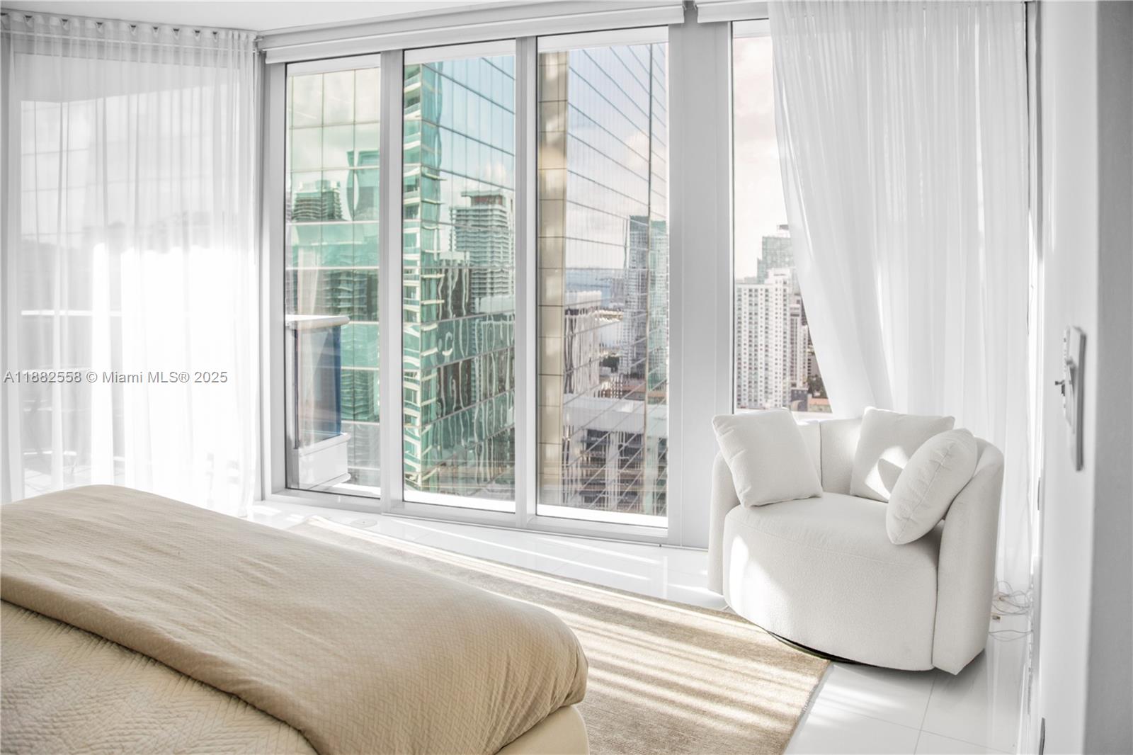 image Epic West Condo12
