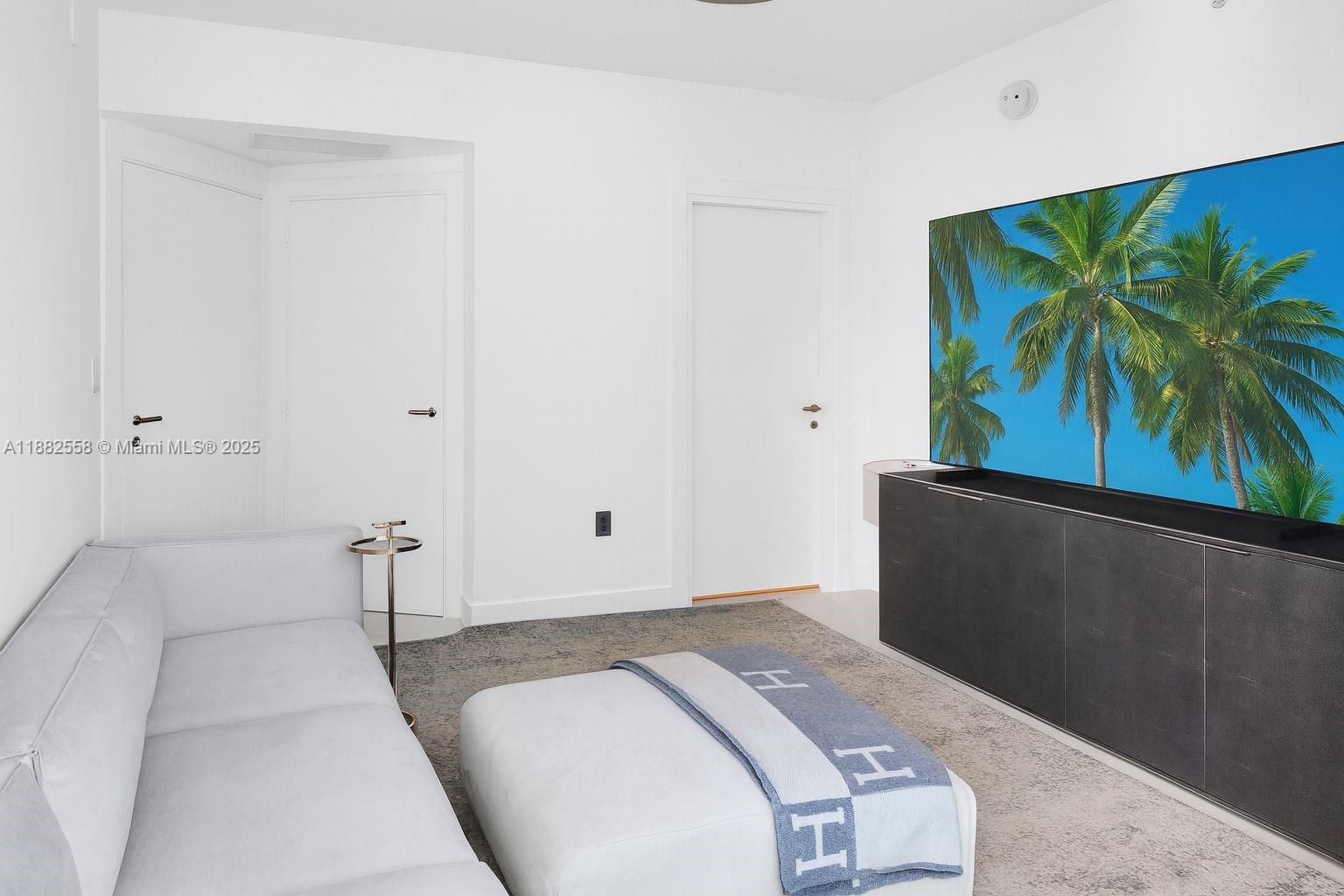 image Epic West Condo17