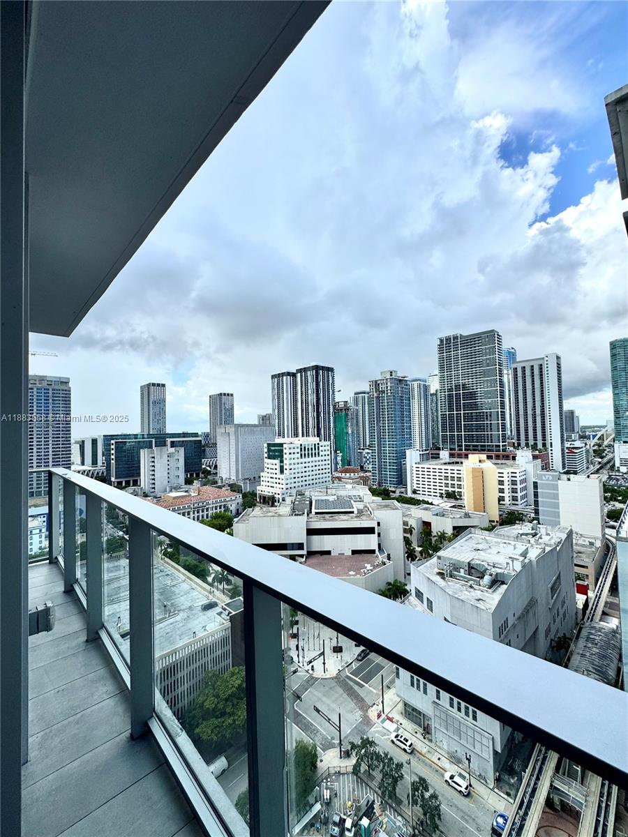 image Yotelpad9