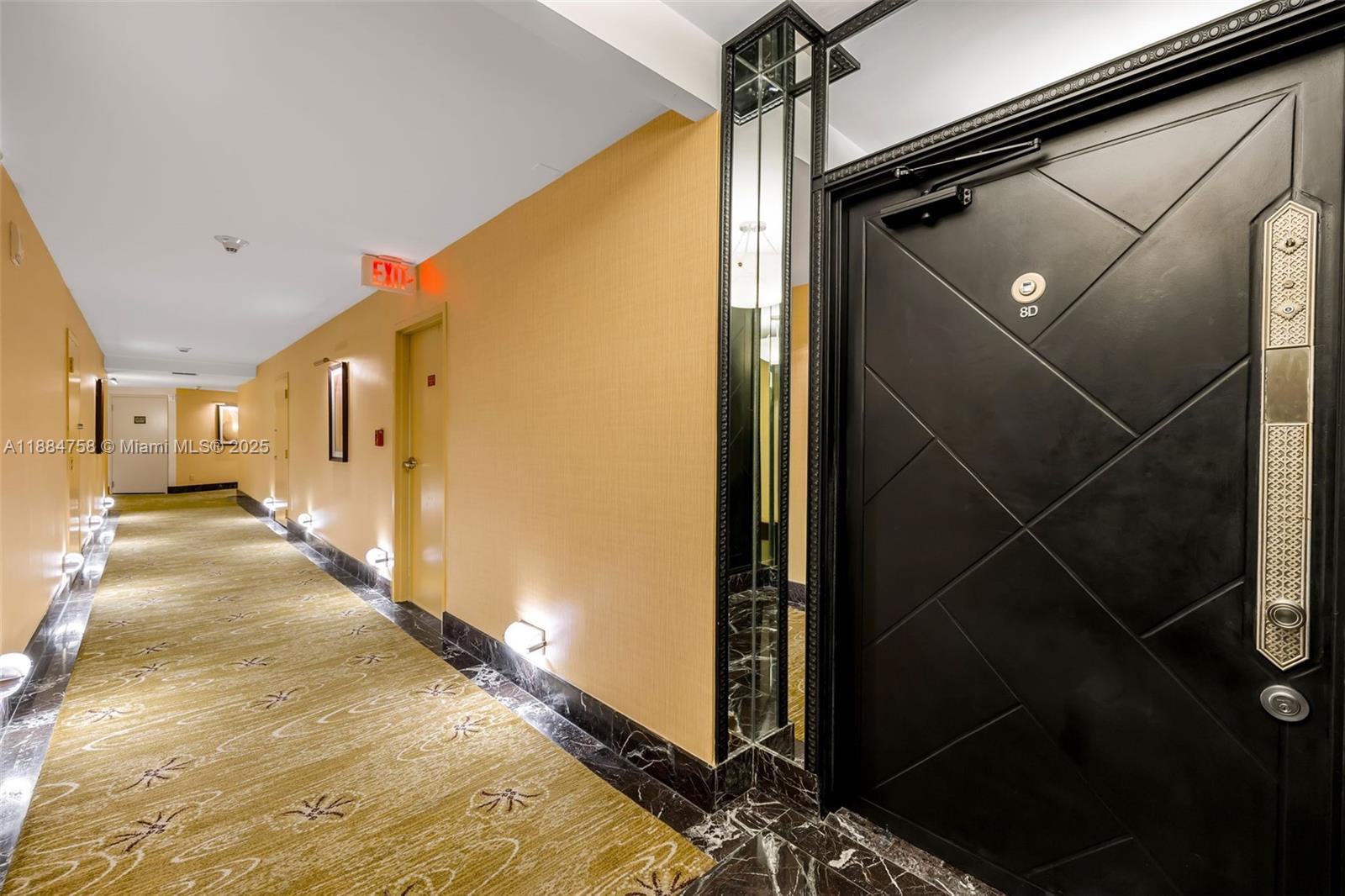 5660 Collins Ave #8D Miami Beach, FL 33140