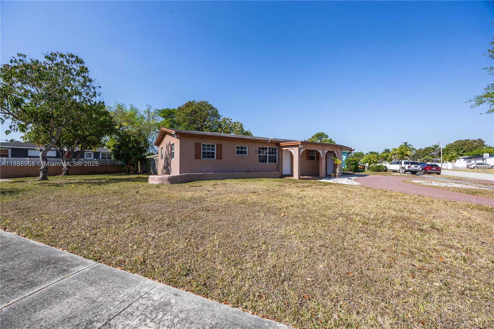 11500 SW 142nd St Miami, FL 33176