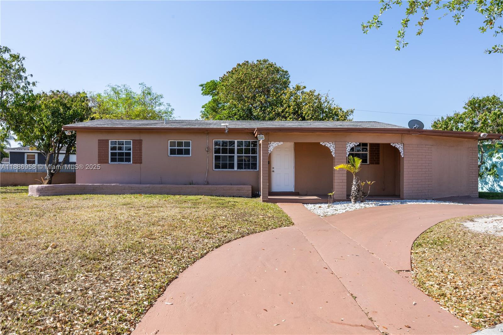 11500 SW 142nd St Miami, FL 33176