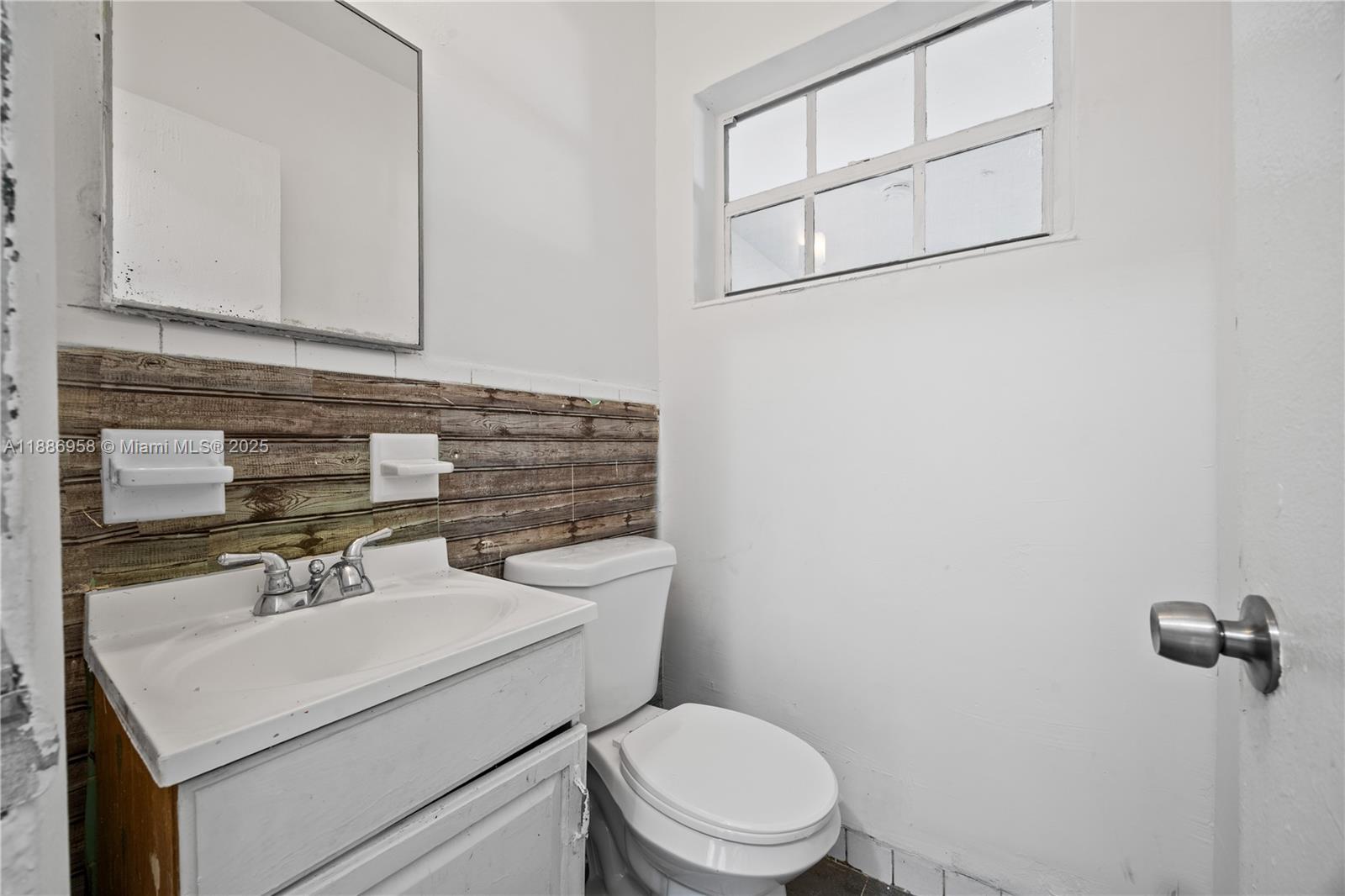 11500 SW 142nd St Miami, FL 33176