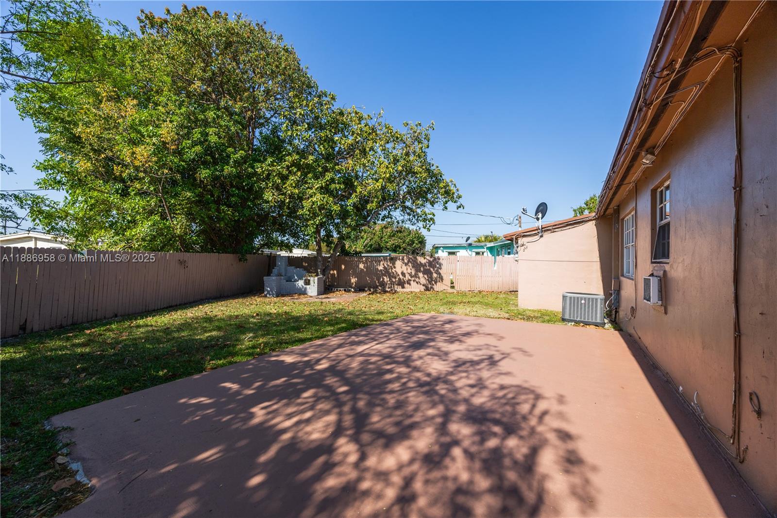 11500 SW 142nd St Miami, FL 33176