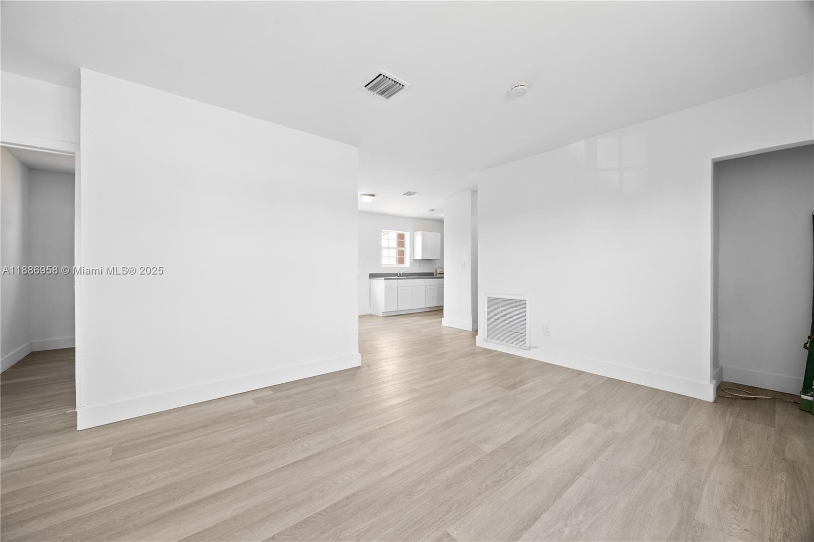 11500 SW 142nd St Miami, FL 33176