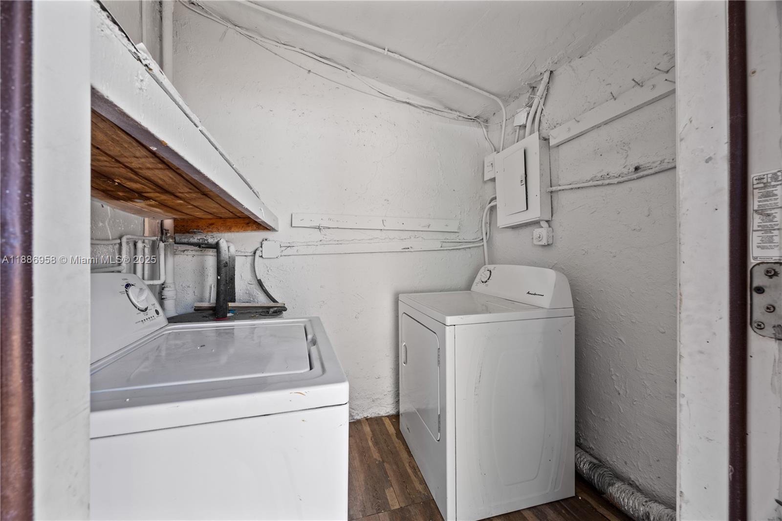 11500 SW 142nd St Miami, FL 33176