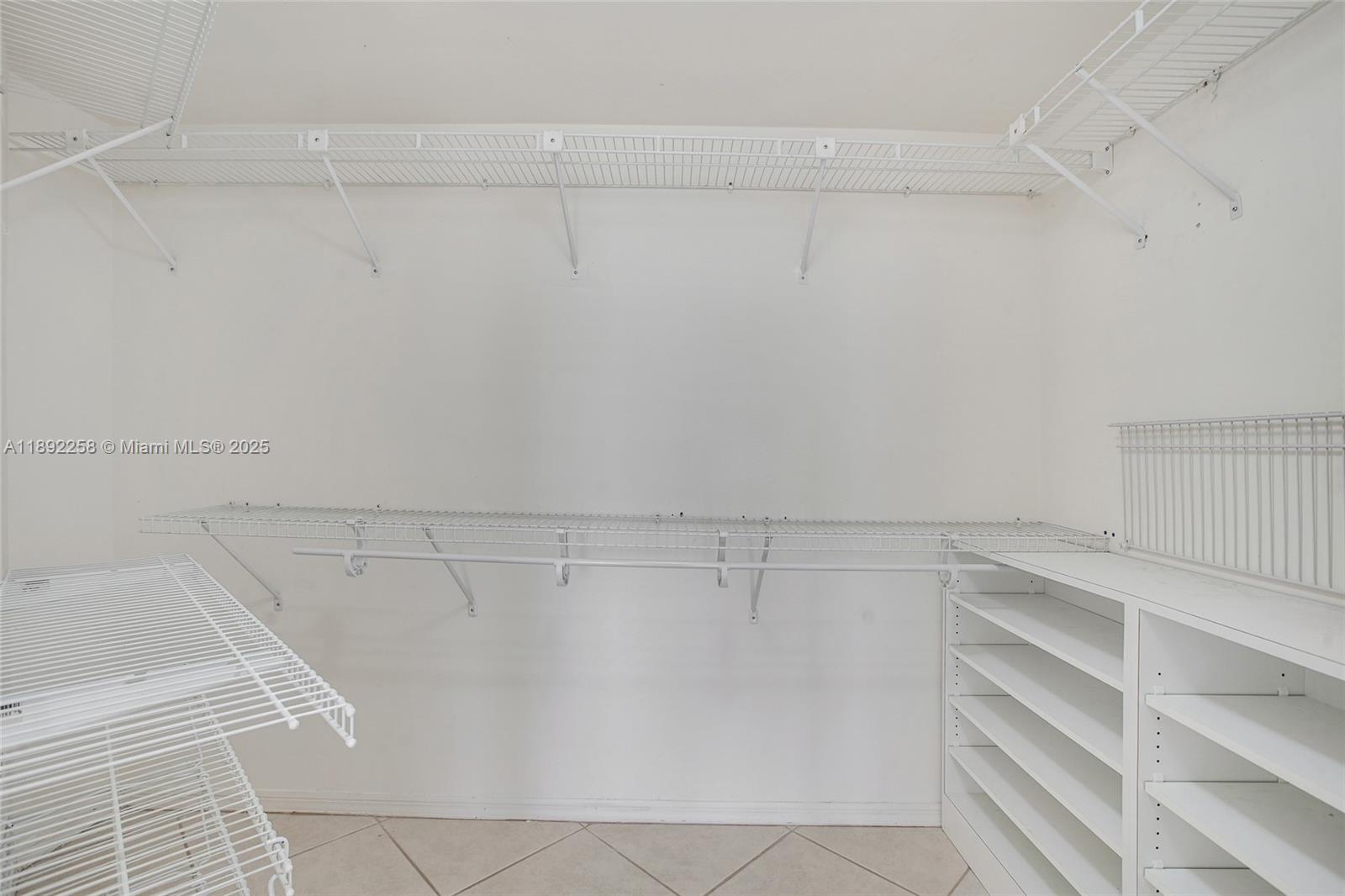 2351 Douglas Rd #604 Miami, FL 33145