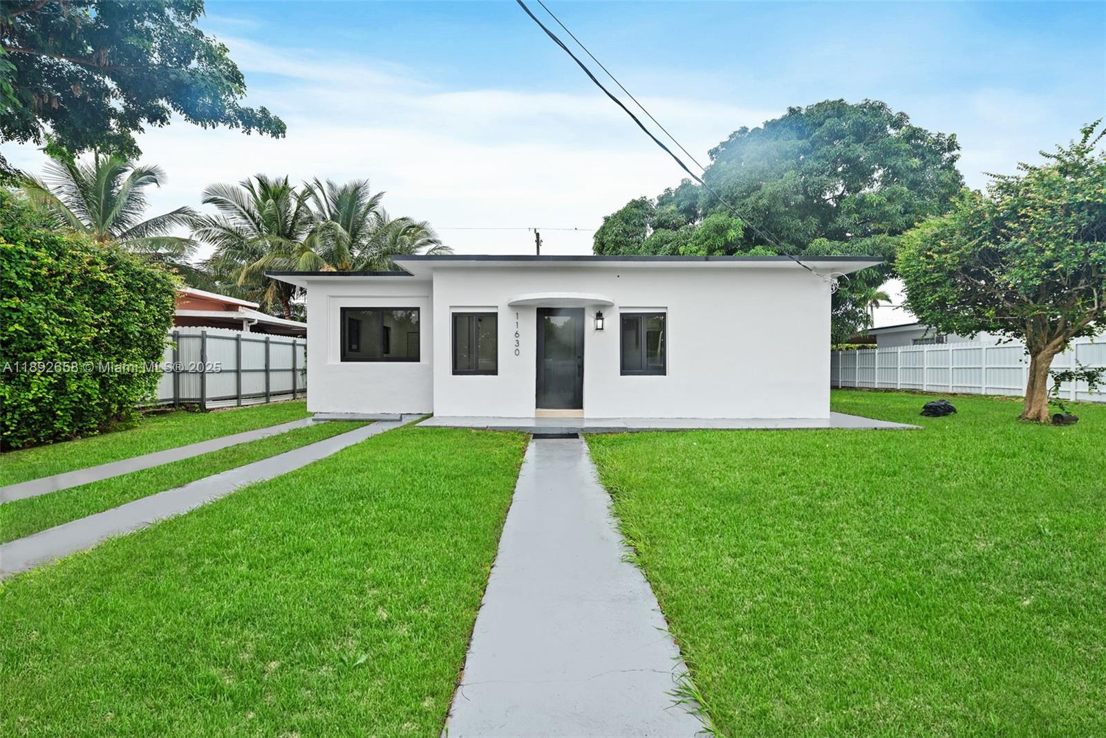 11630 SW 185th St