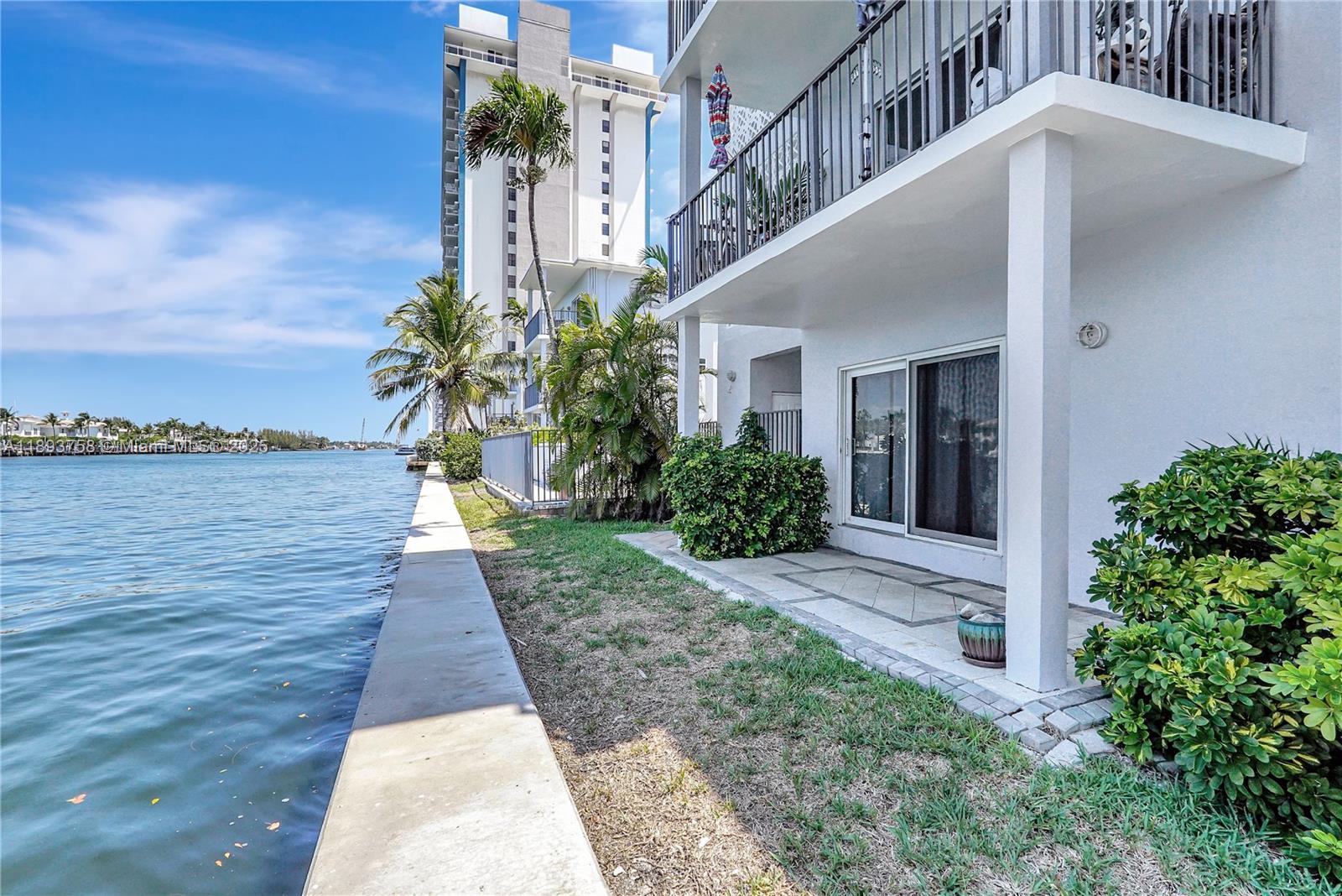 2200 S Ocean Dr #N116