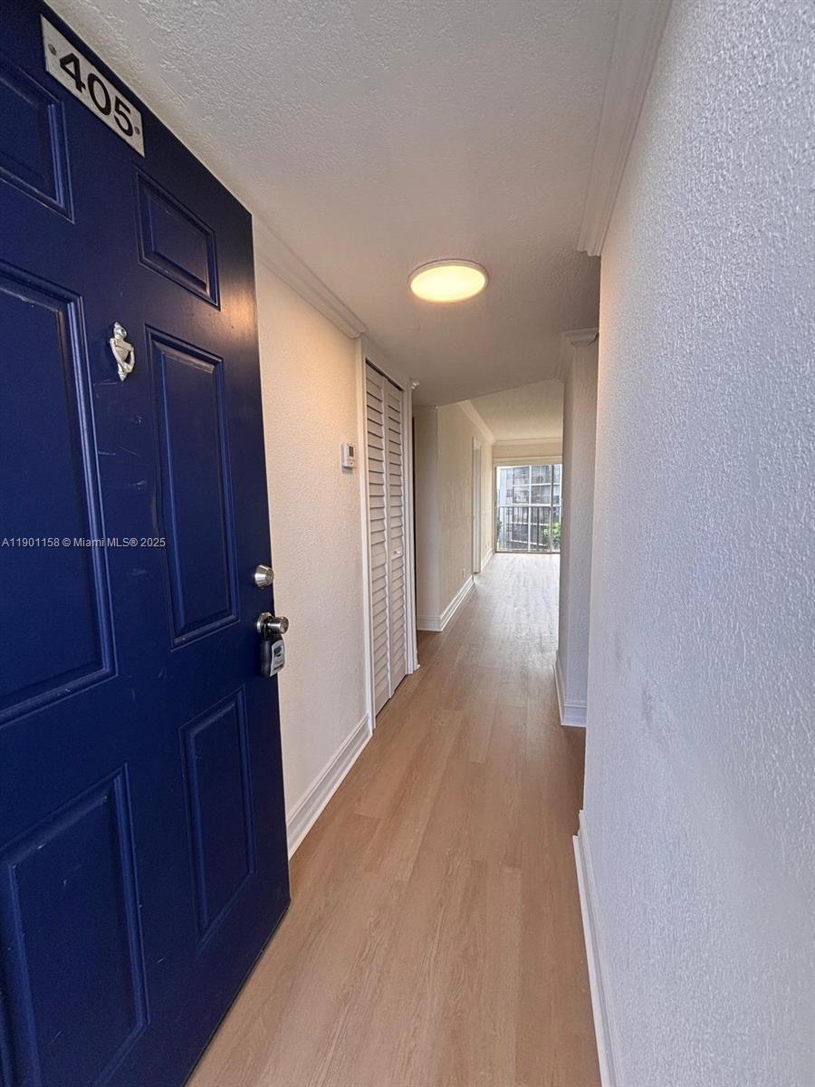 8740 N Sherman Cir #405