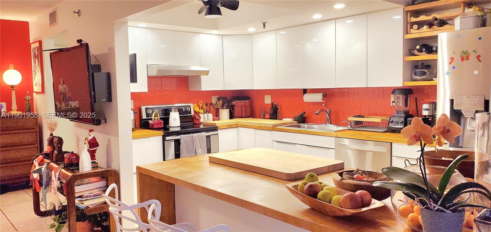 17890 W Dixie Hwy #515 North Miami Beach, FL 33160