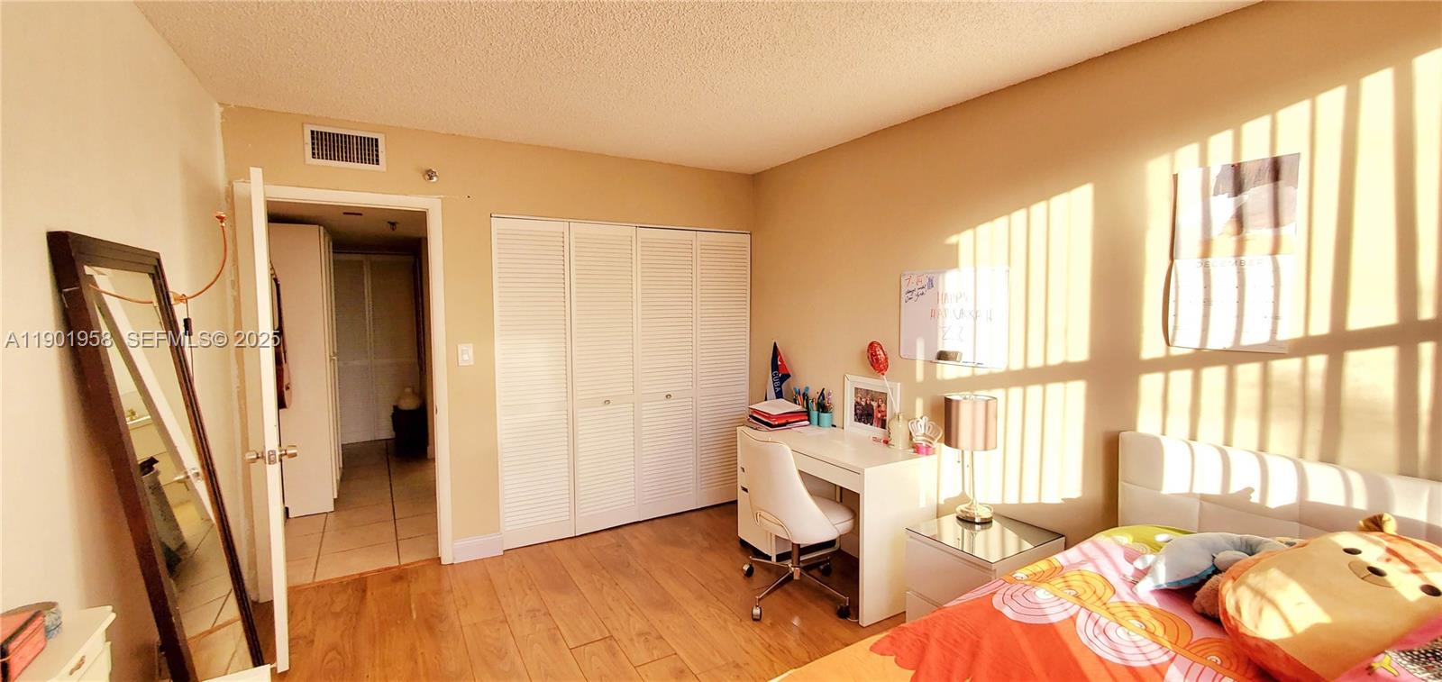 17890 W Dixie Hwy #515 North Miami Beach, FL 33160