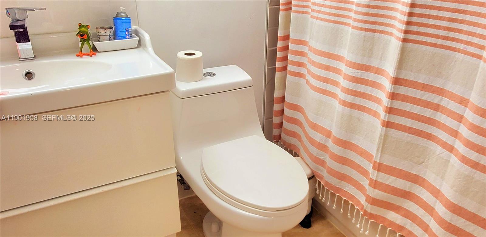 17890 W Dixie Hwy #515 North Miami Beach, FL 33160