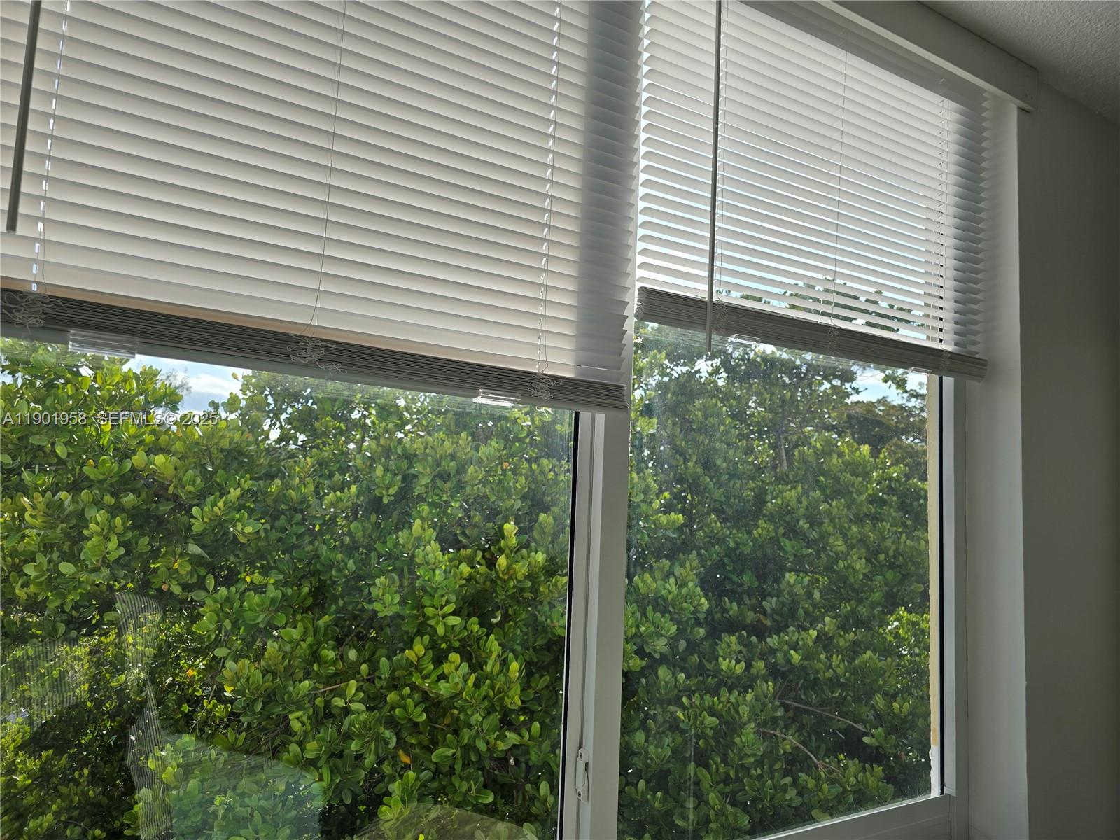 17890 W Dixie Hwy #515 North Miami Beach, FL 33160