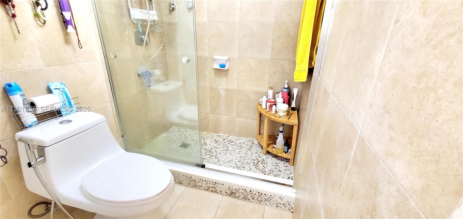 17890 W Dixie Hwy #515 North Miami Beach, FL 33160