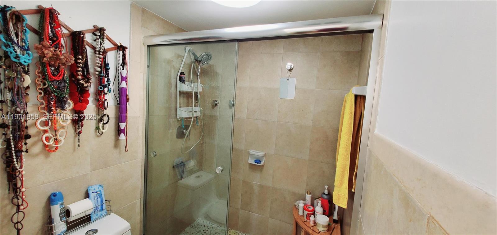 17890 W Dixie Hwy #515 North Miami Beach, FL 33160