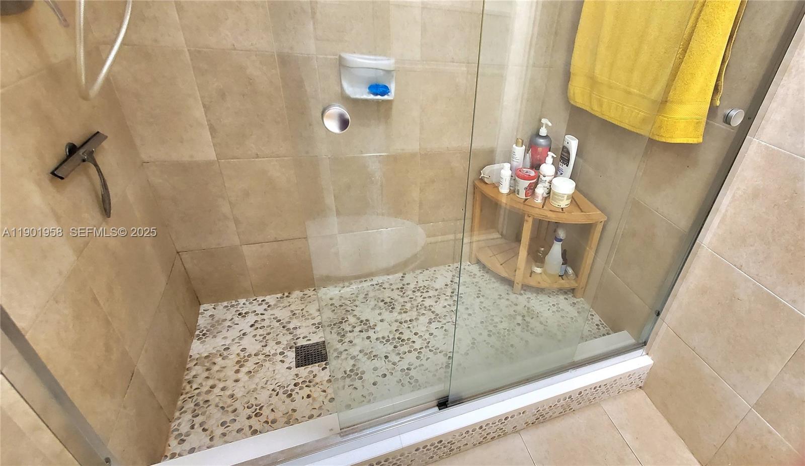 17890 W Dixie Hwy #515 North Miami Beach, FL 33160