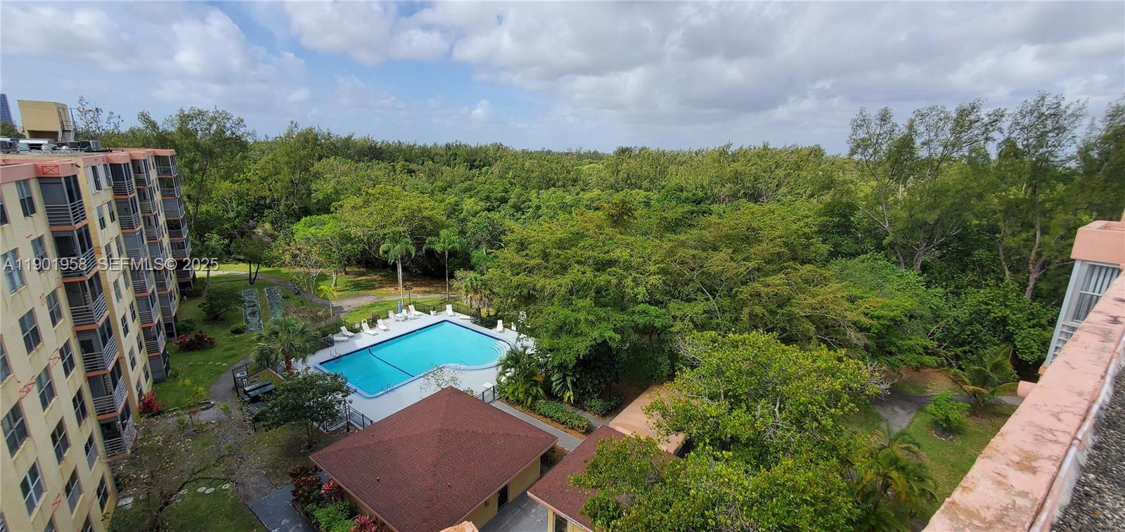 17890 W Dixie Hwy #515 North Miami Beach, FL 33160