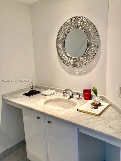 9401 Collins Ave #306 Surfside, FL 33154