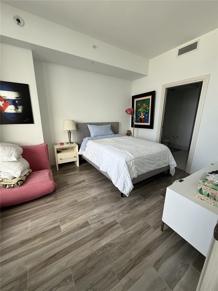 801 S Miami Ave #5508 Miami, FL 33130