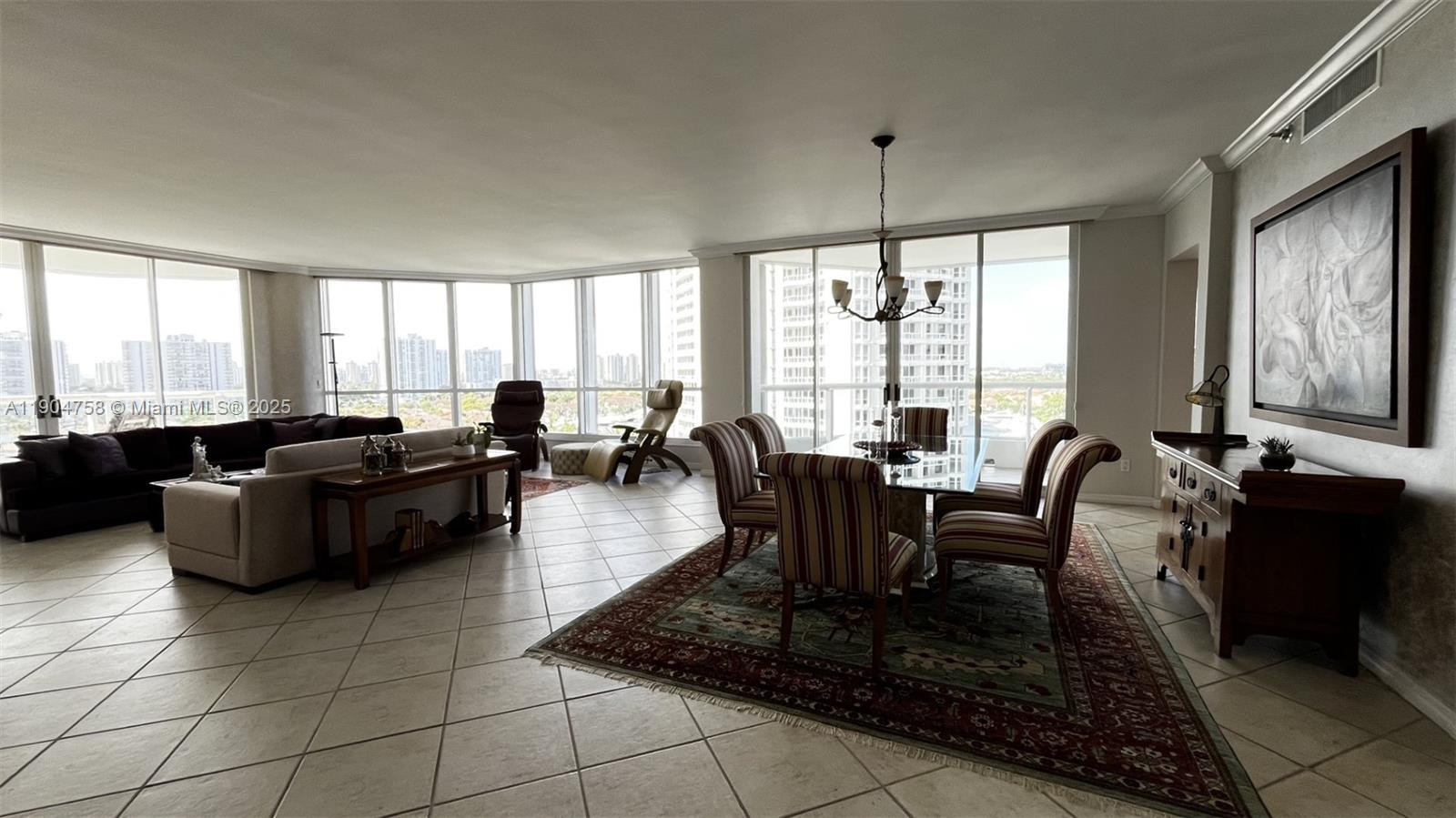 21150 Point Pl #1202 Aventura, FL 33180