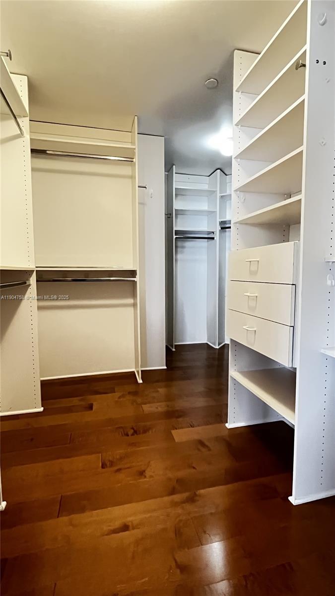 21150 Point Pl #1202 Aventura, FL 33180