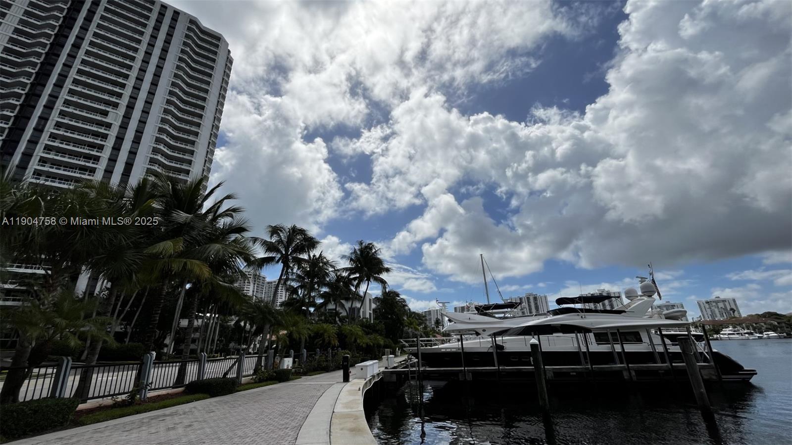 21150 Point Pl #1202 Aventura, FL 33180