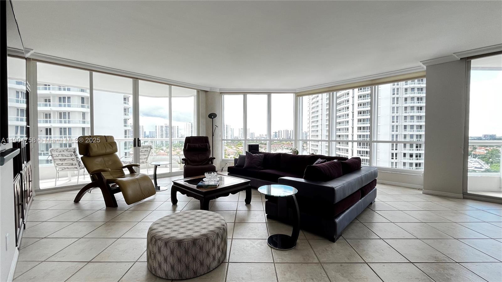 21150 Point Pl #1202 Aventura, FL 33180