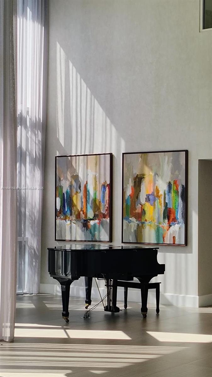 21150 Point Pl #1202 Aventura, FL 33180