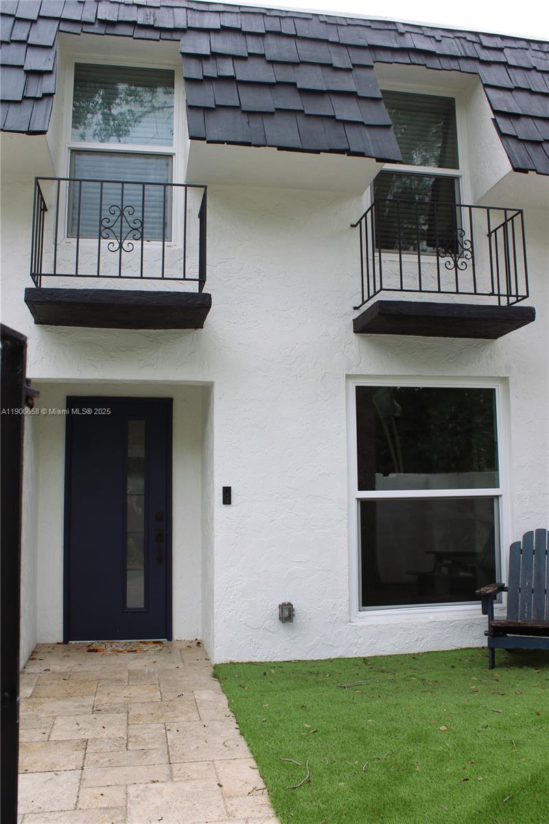 9776 SW 92nd Ter #9776