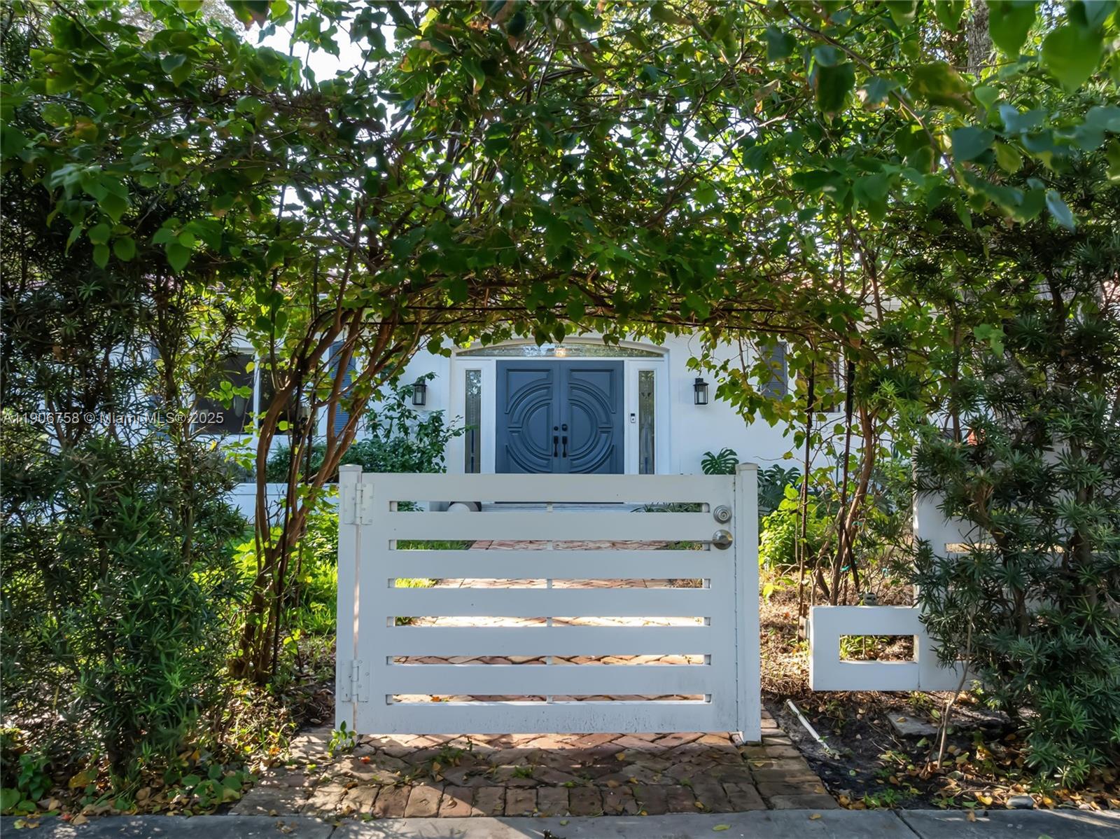 124 NE 96th St Miami Shores, FL 33138