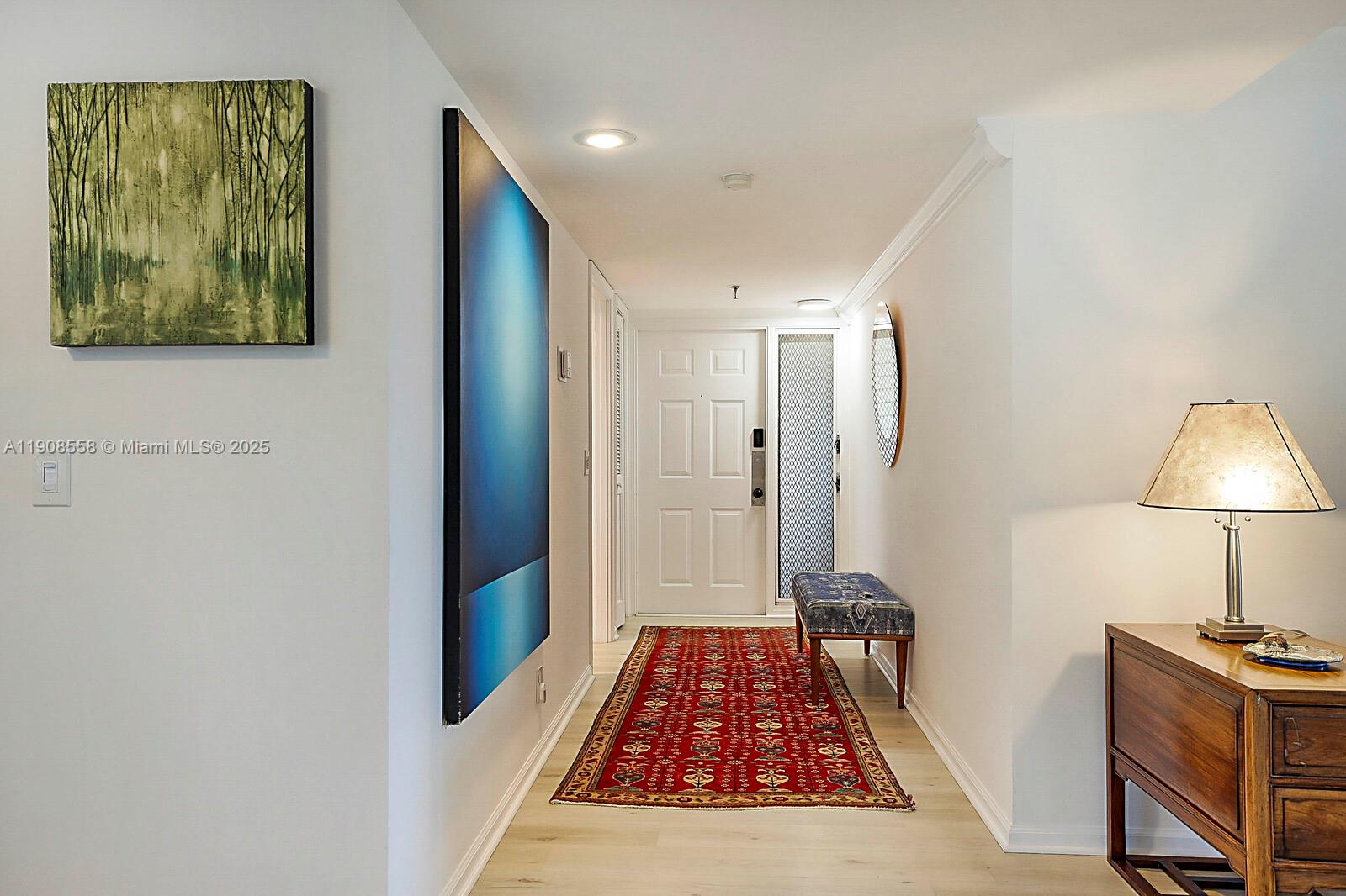 5390 Woodland Lks Dr #301