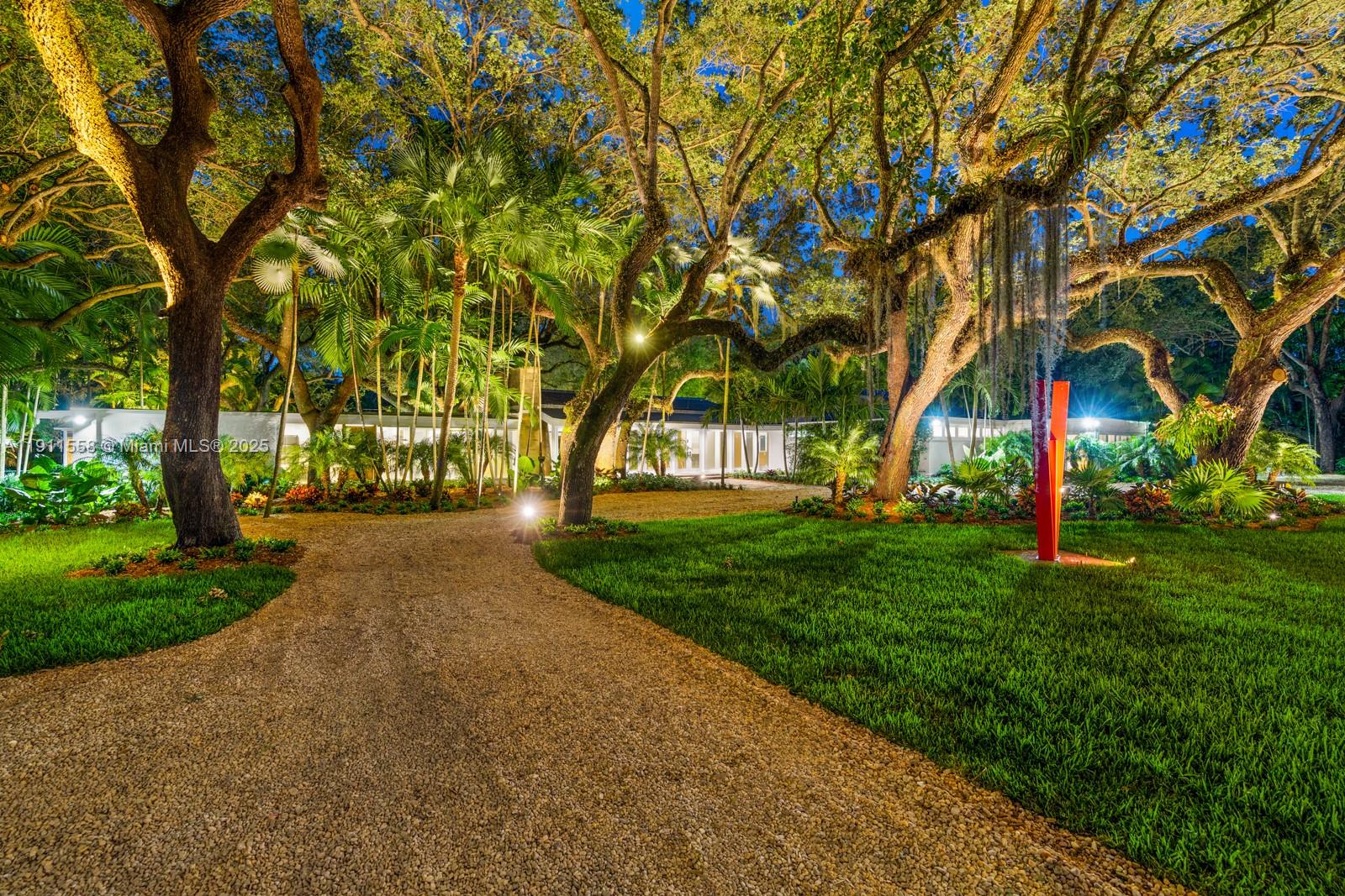 11015 Lakeside Dr Coral Gables, FL 33156