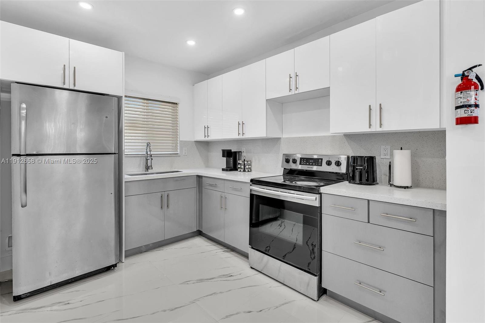 797 NW 35th St Miami, FL 33127