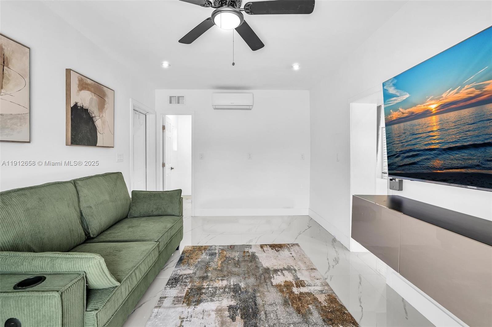 797 NW 35th St Miami, FL 33127