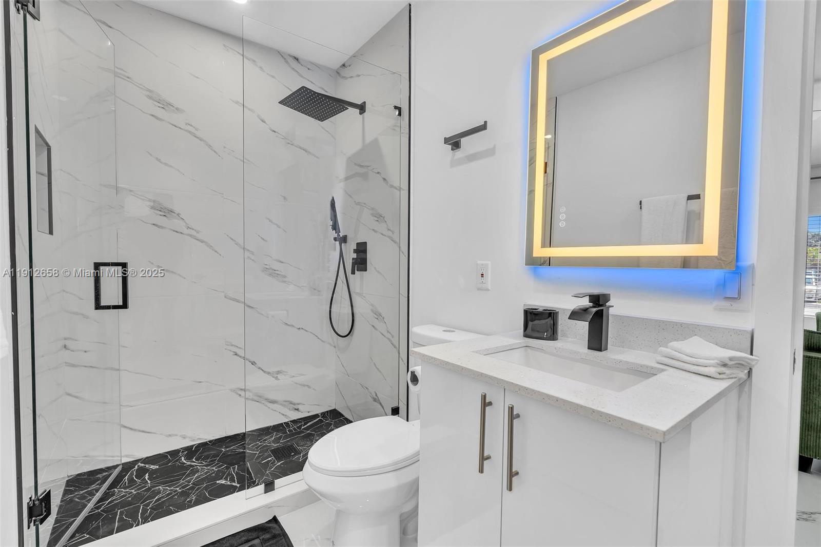 797 NW 35th St Miami, FL 33127