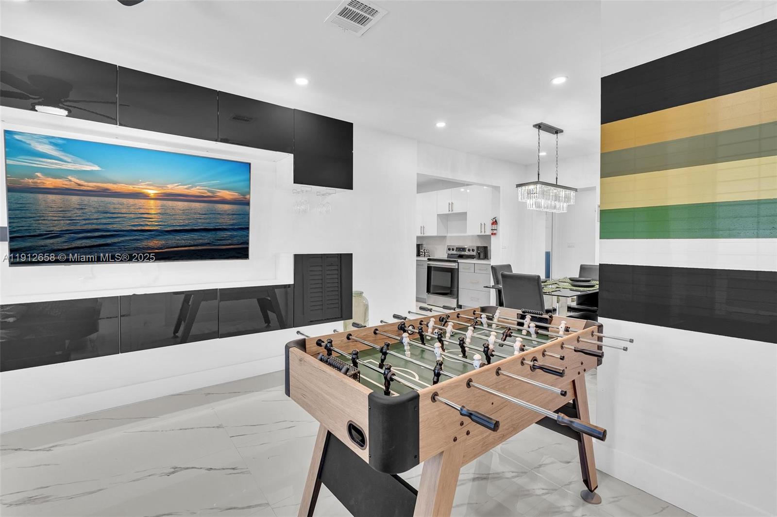 797 NW 35th St Miami, FL 33127