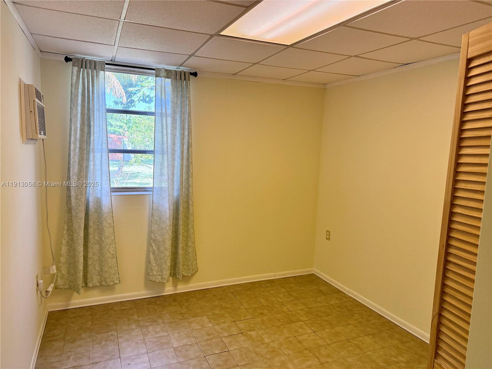 6339 SW 32nd St Miami, FL 33155