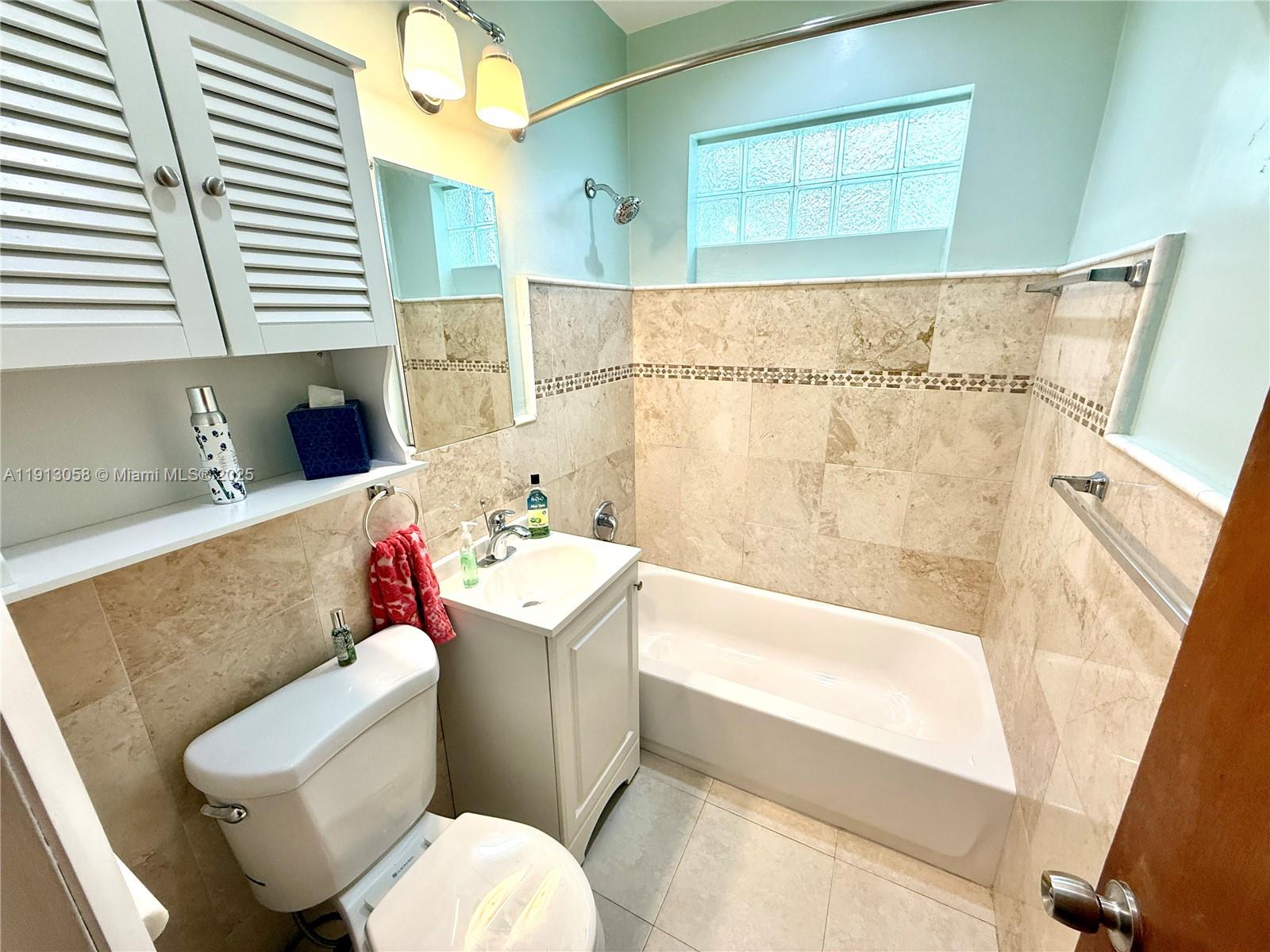 6339 SW 32nd St Miami, FL 33155