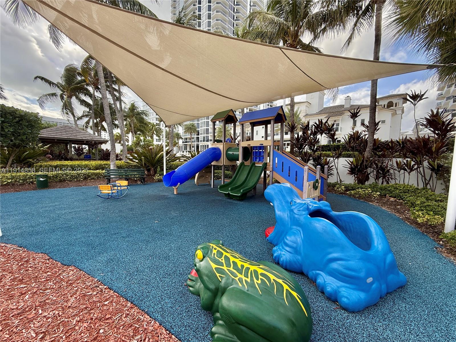 4775 Collins Ave #1601 Miami Beach, FL 33140