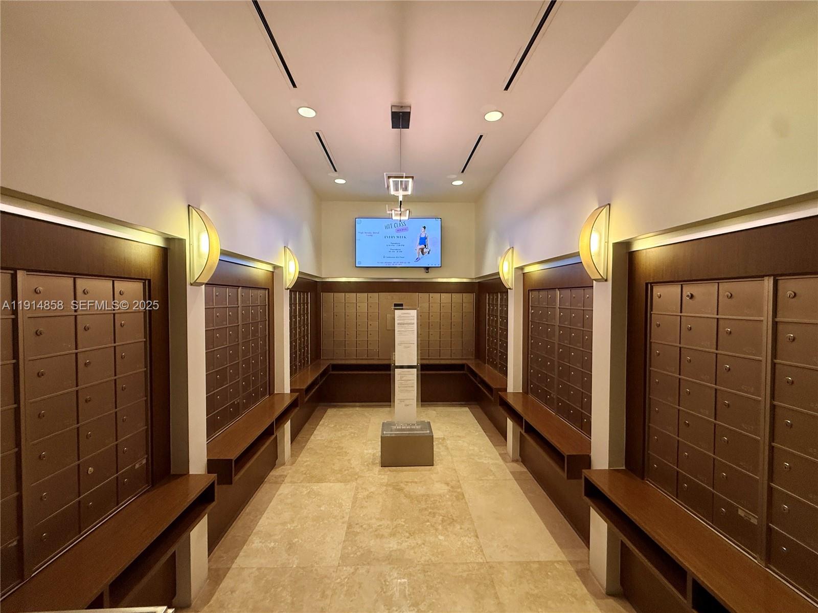 4775 Collins Ave #1601 Miami Beach, FL 33140